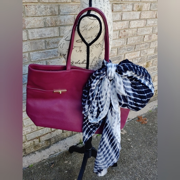 ✨So Beautiful✨Michael Stars Alligator Tie Dye Scarf/Wrap/Sarong OS - Picture 8 of 9